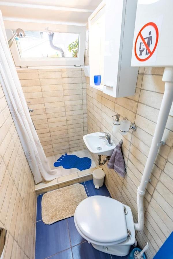 Apartment Oleander Малинска Экстерьер фото